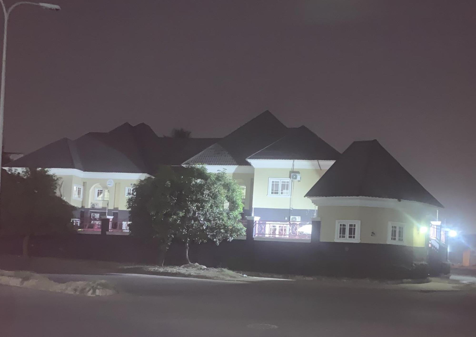 Health Plaza Abuja Aparthotel Exterior foto